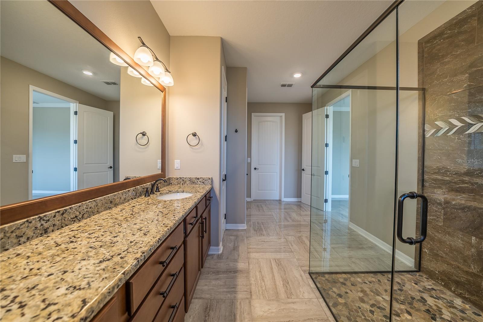 Image 21 of 48 For 9211 104th Terrace