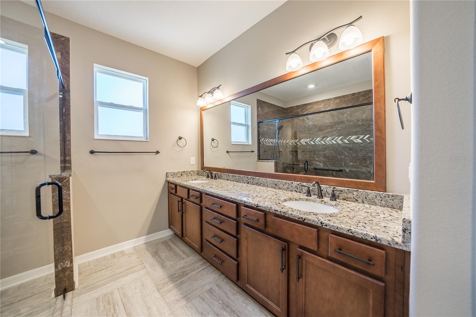 Image 23 of 48 For 9211 104th Terrace