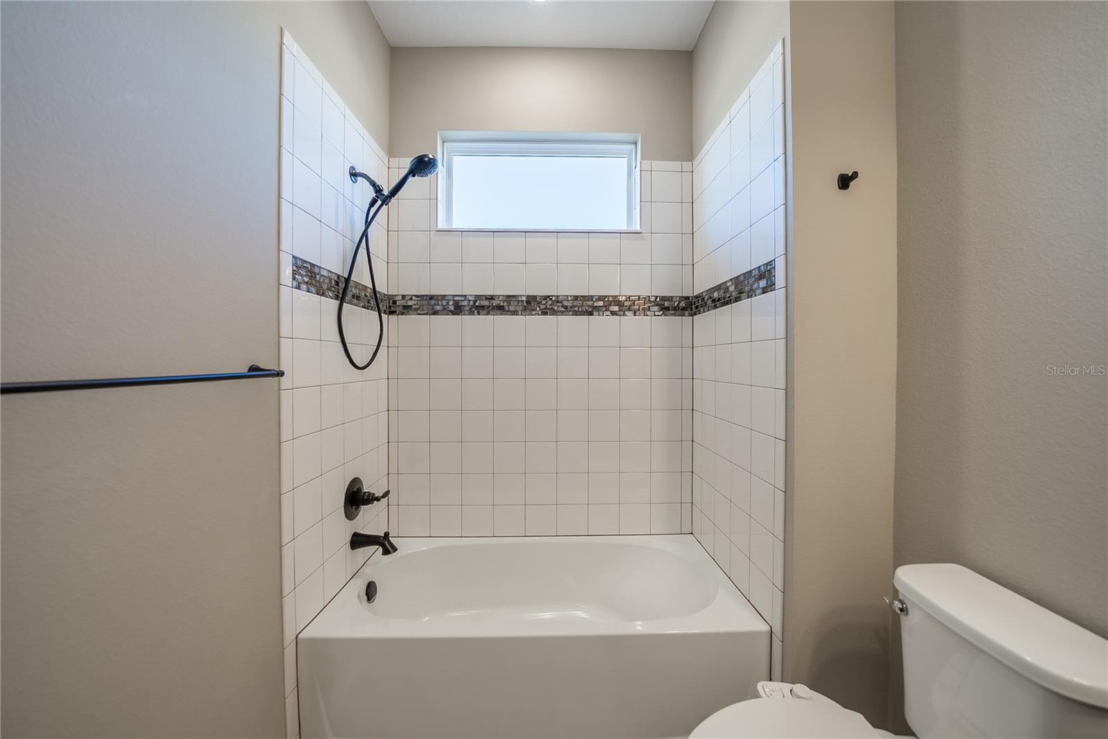 Image 30 of 48 For 9211 104th Terrace