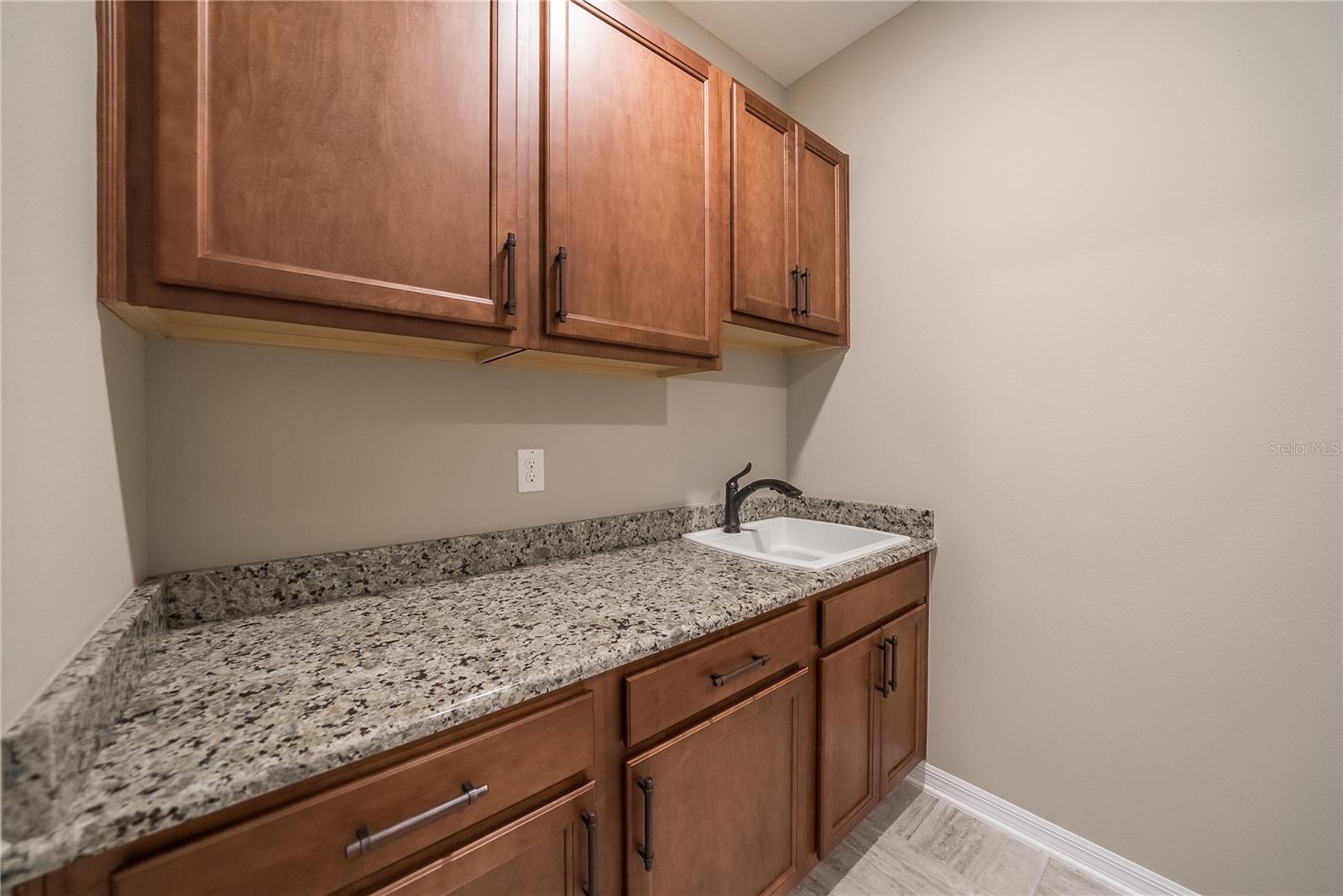 Image 36 of 48 For 9211 104th Terrace