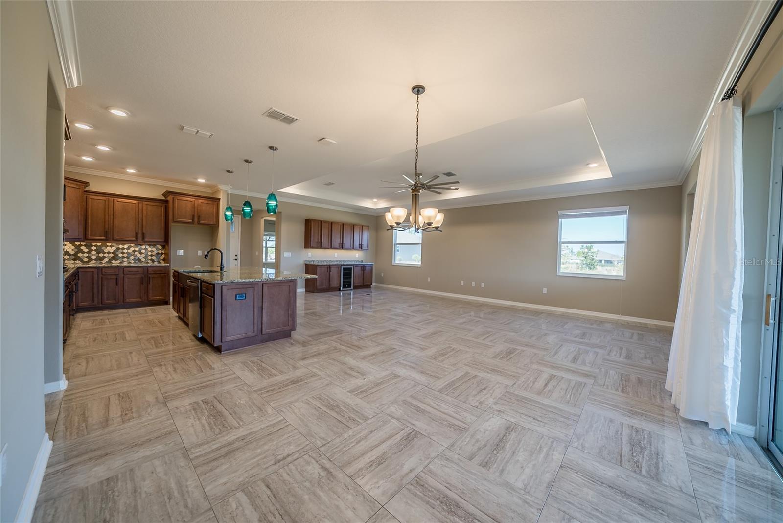 Image 9 of 48 For 9211 104th Terrace