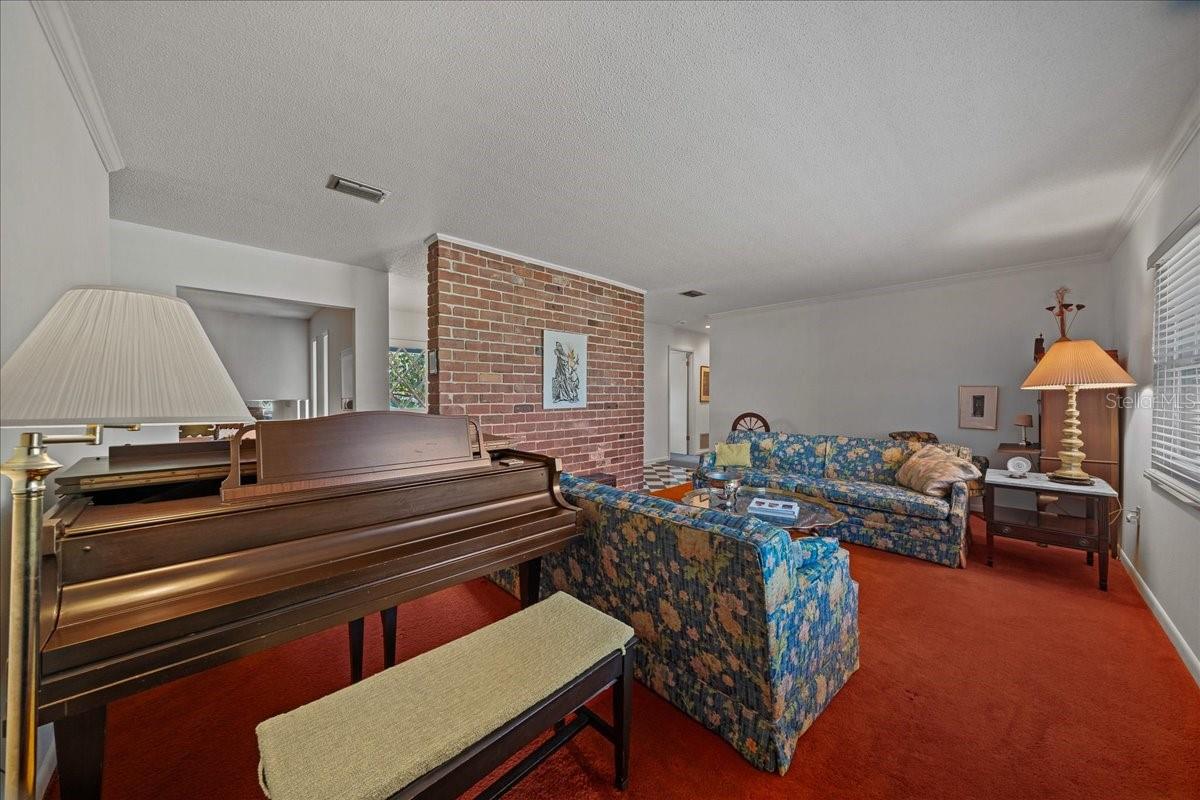 Image 12 of 59 For 2147 7th Street