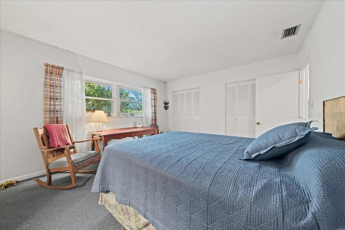 Image 28 of 59 For 2147 7th Street