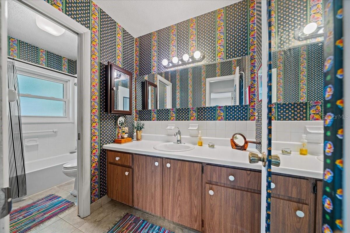 Image 36 of 59 For 2147 7th Street