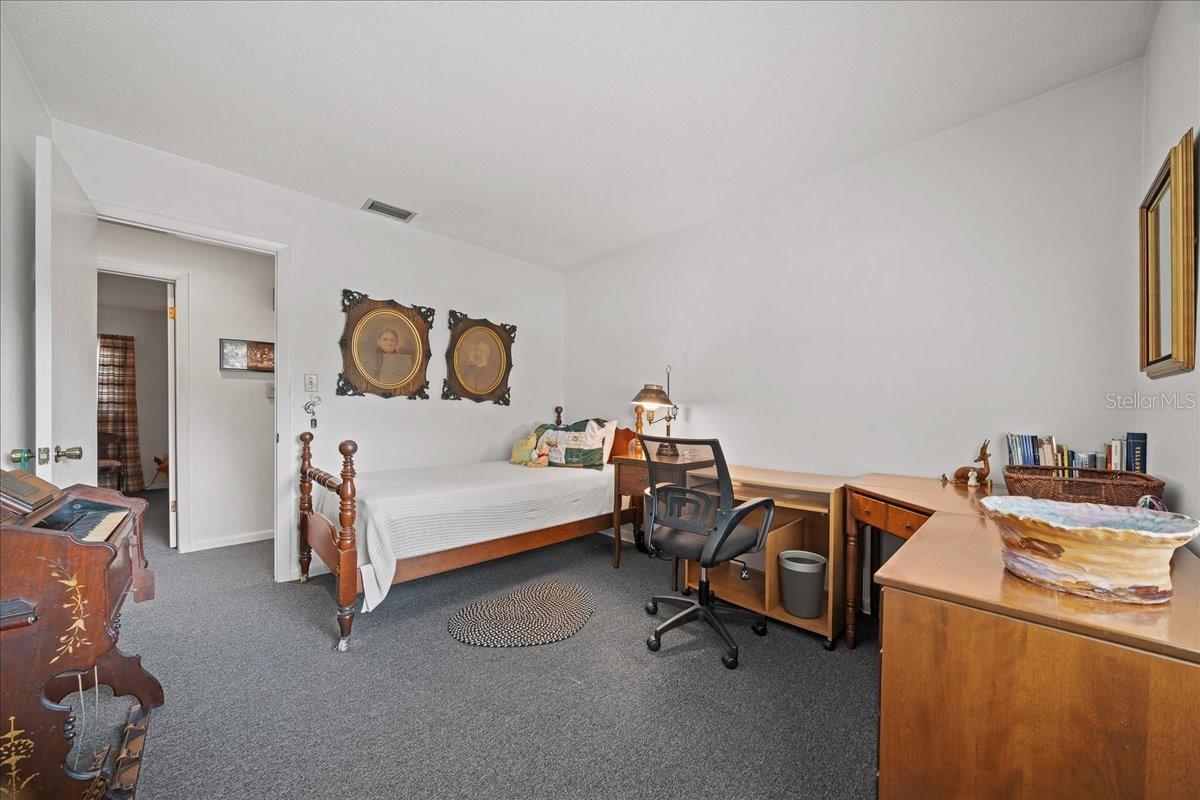 Image 41 of 59 For 2147 7th Street