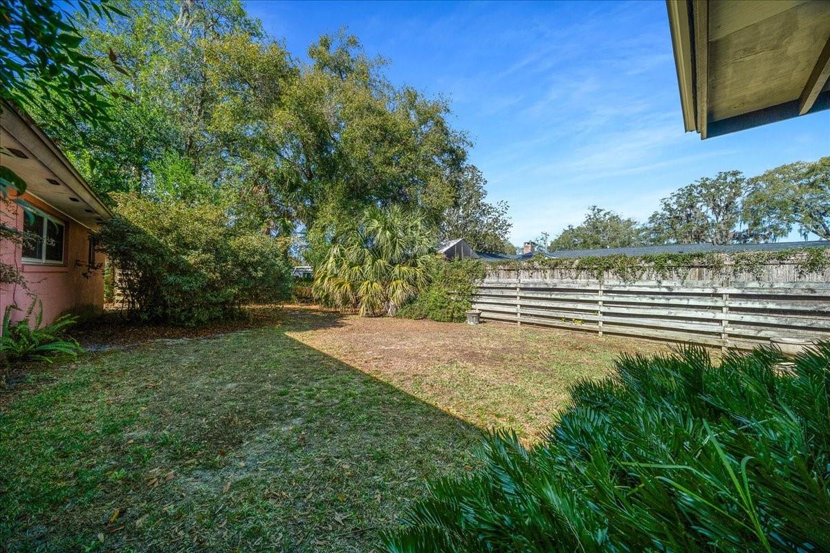 Image 51 of 59 For 2147 7th Street