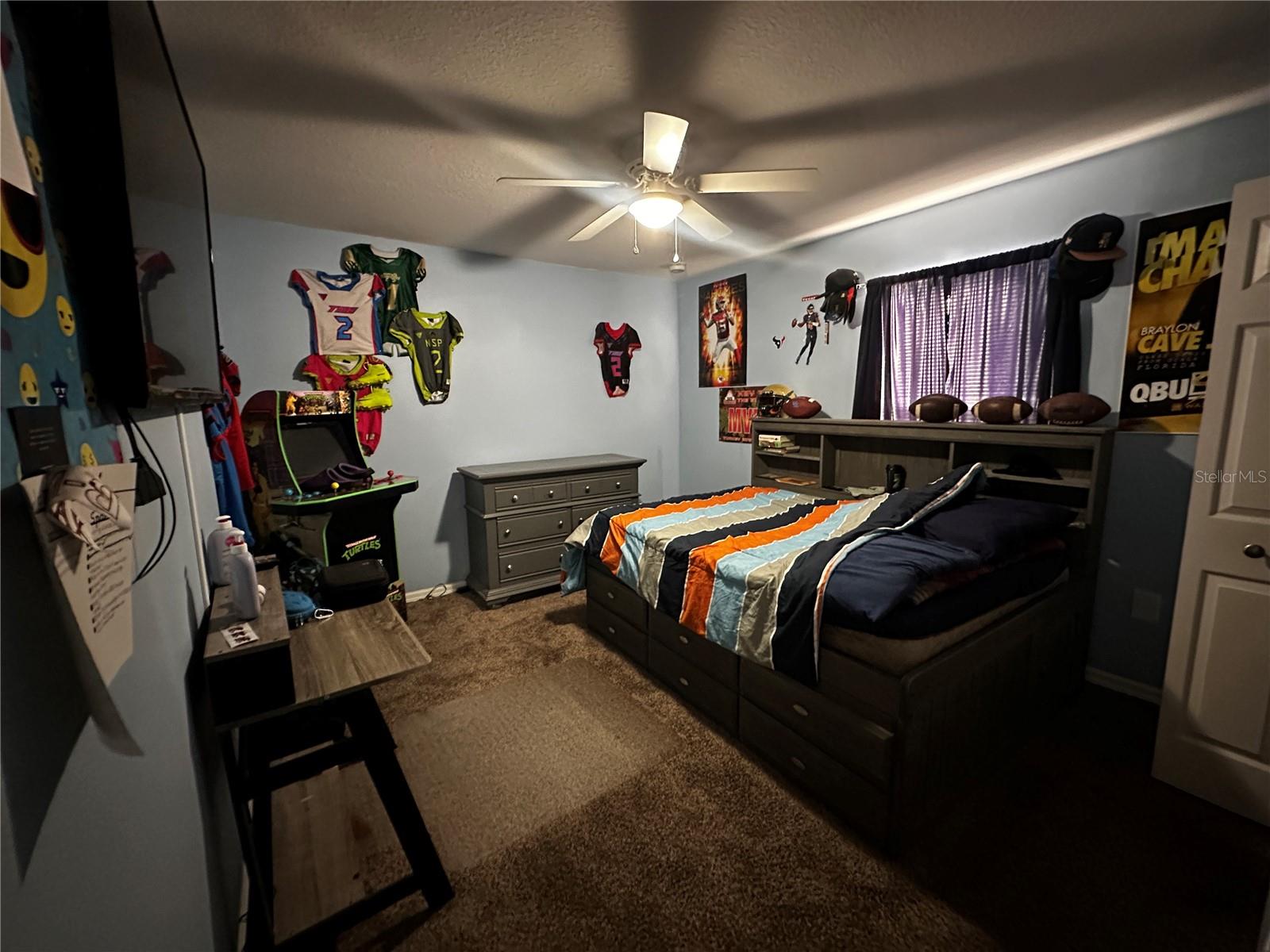 Image 13 of 23 For 15040 39th Circle