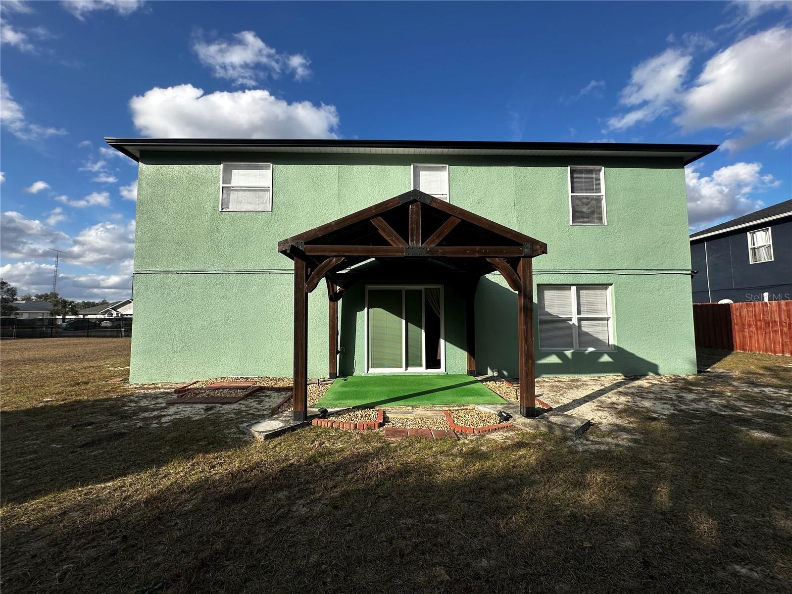 Image 3 of 23 For 15040 39th Circle