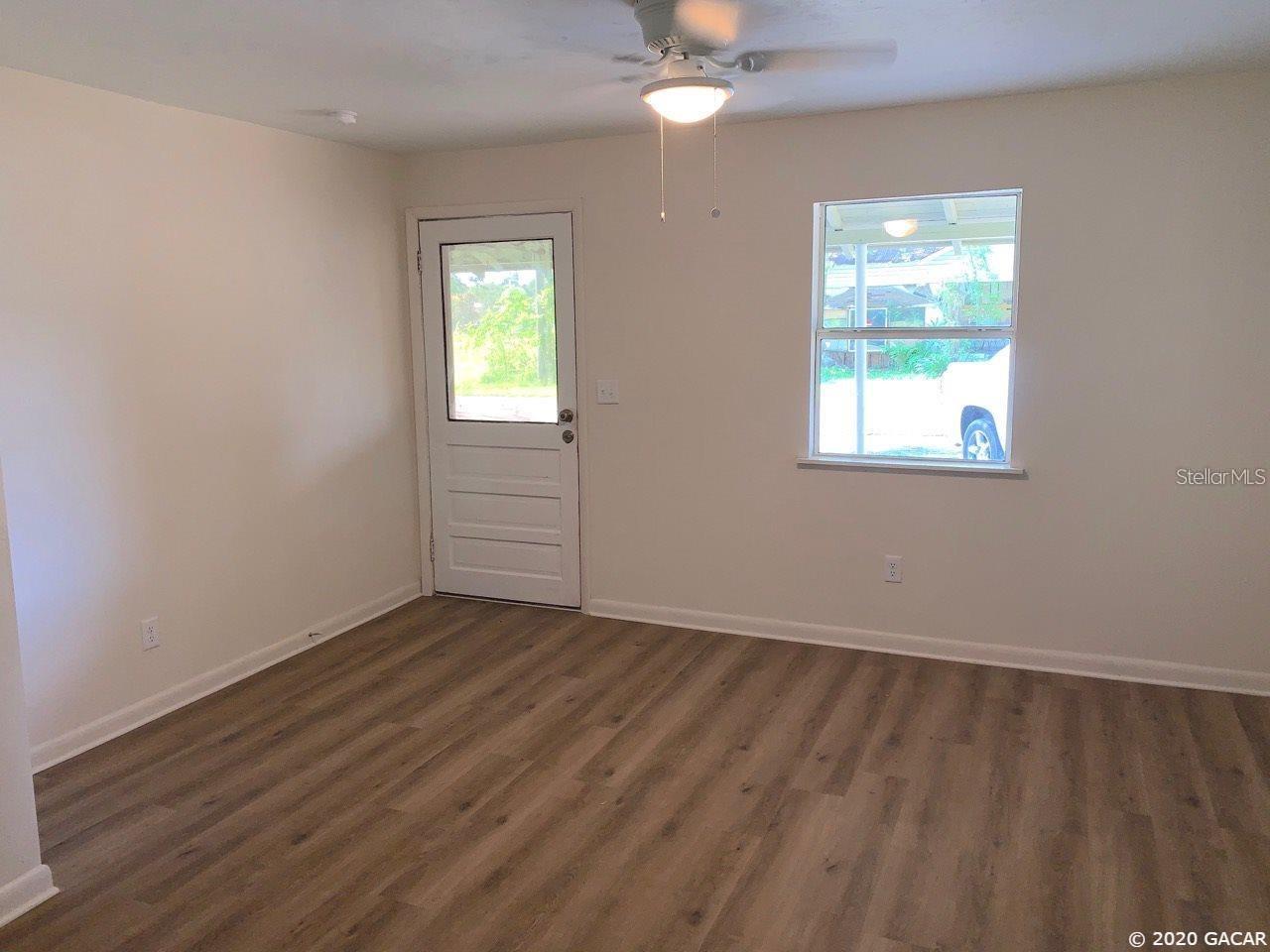 Image 21 of 29 For 15-17 2nd Avenue