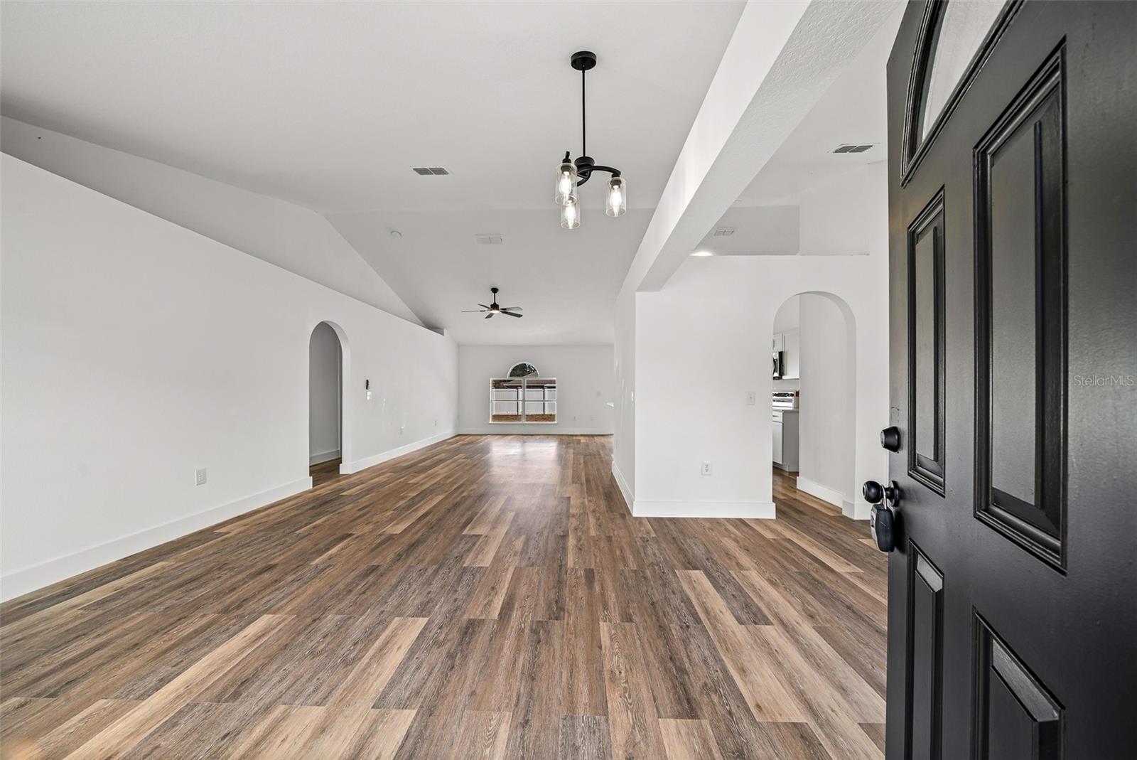 Image 11 of 51 For 497 Marion Oaks Lane