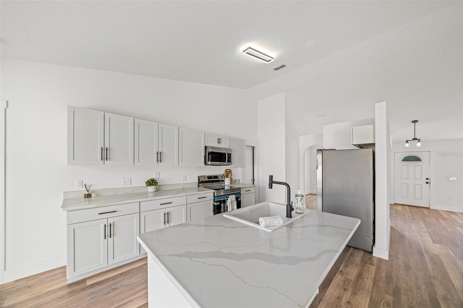 Image 17 of 51 For 497 Marion Oaks Lane