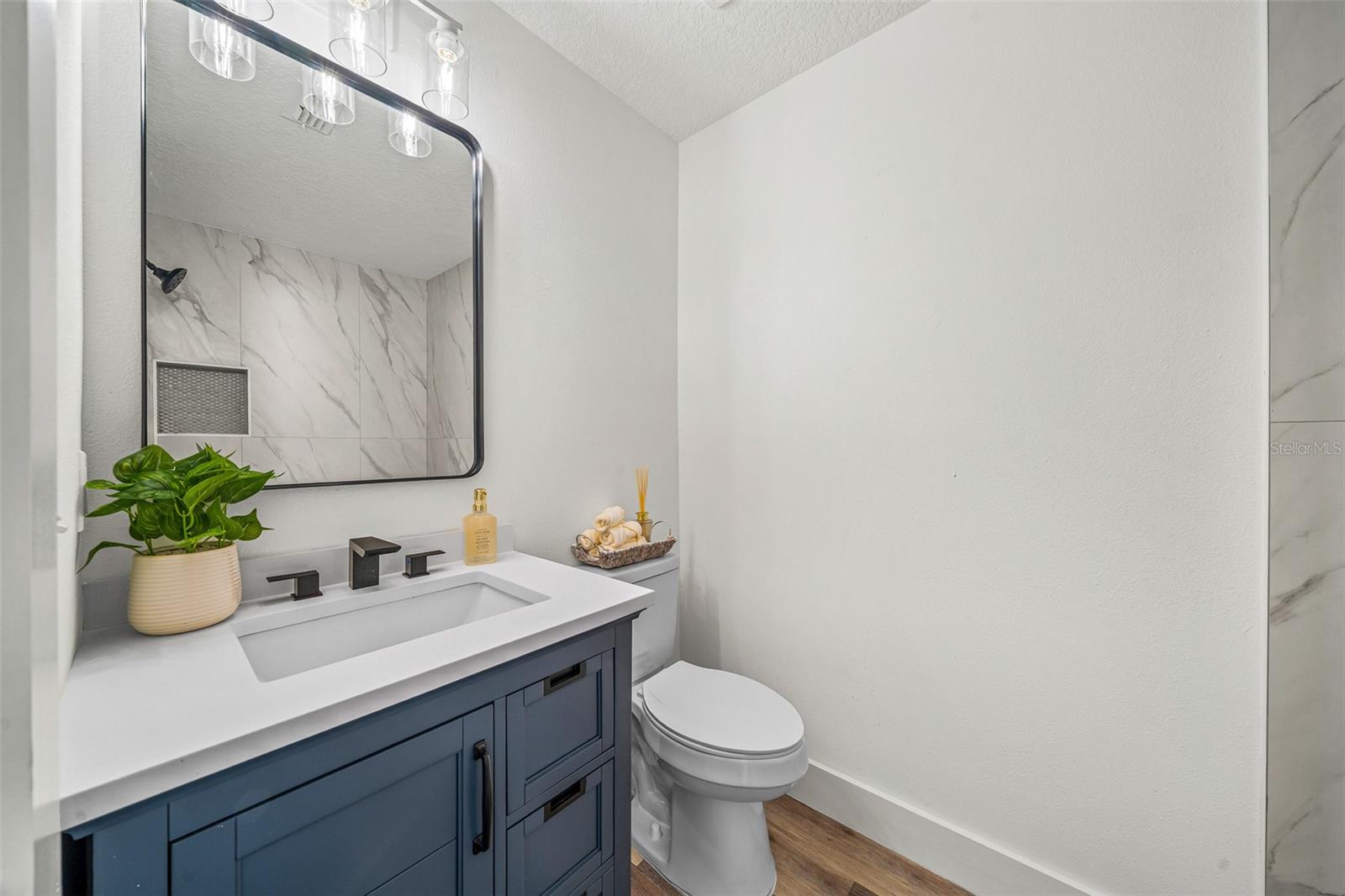 Image 28 of 51 For 497 Marion Oaks Lane