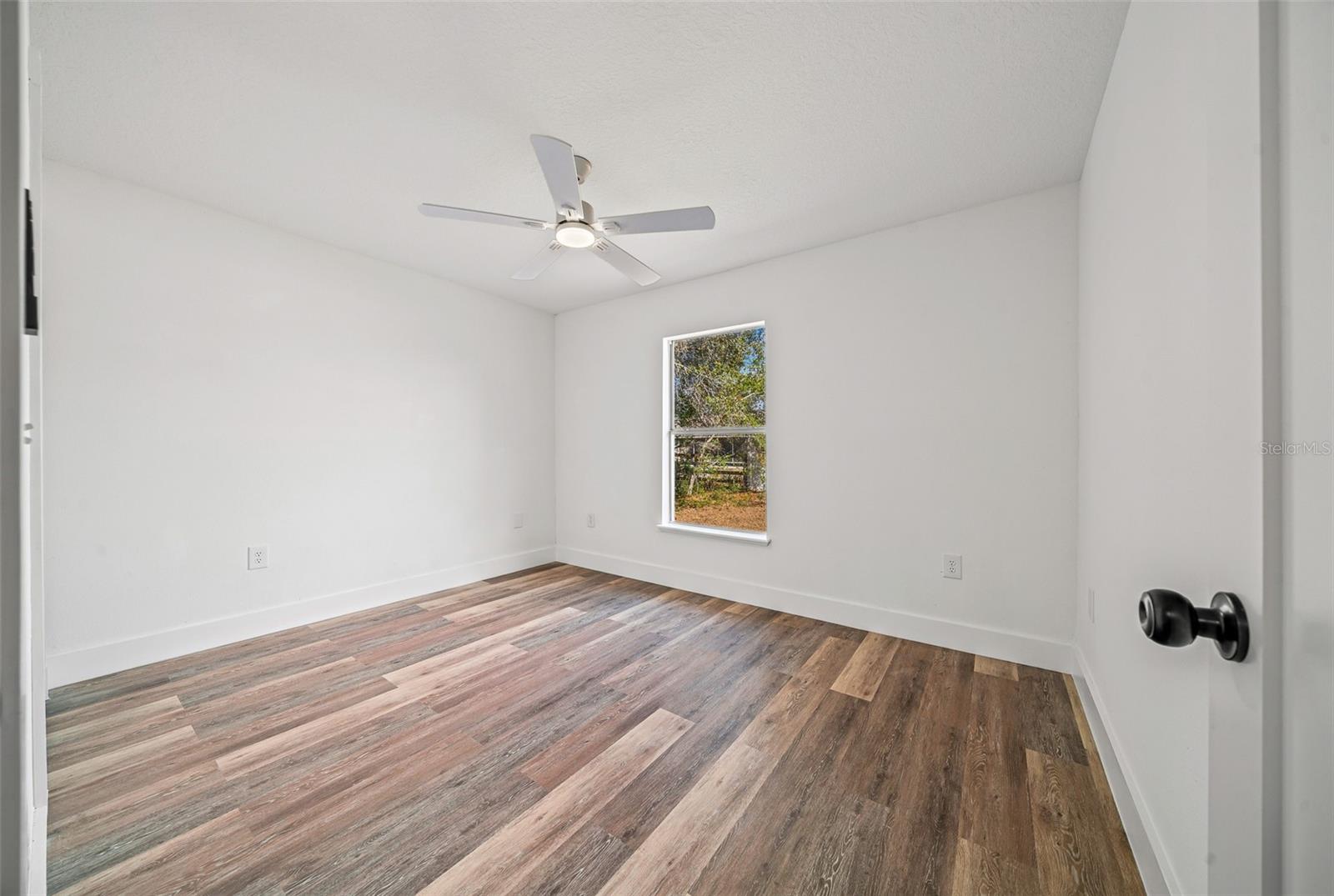 Image 44 of 51 For 497 Marion Oaks Lane