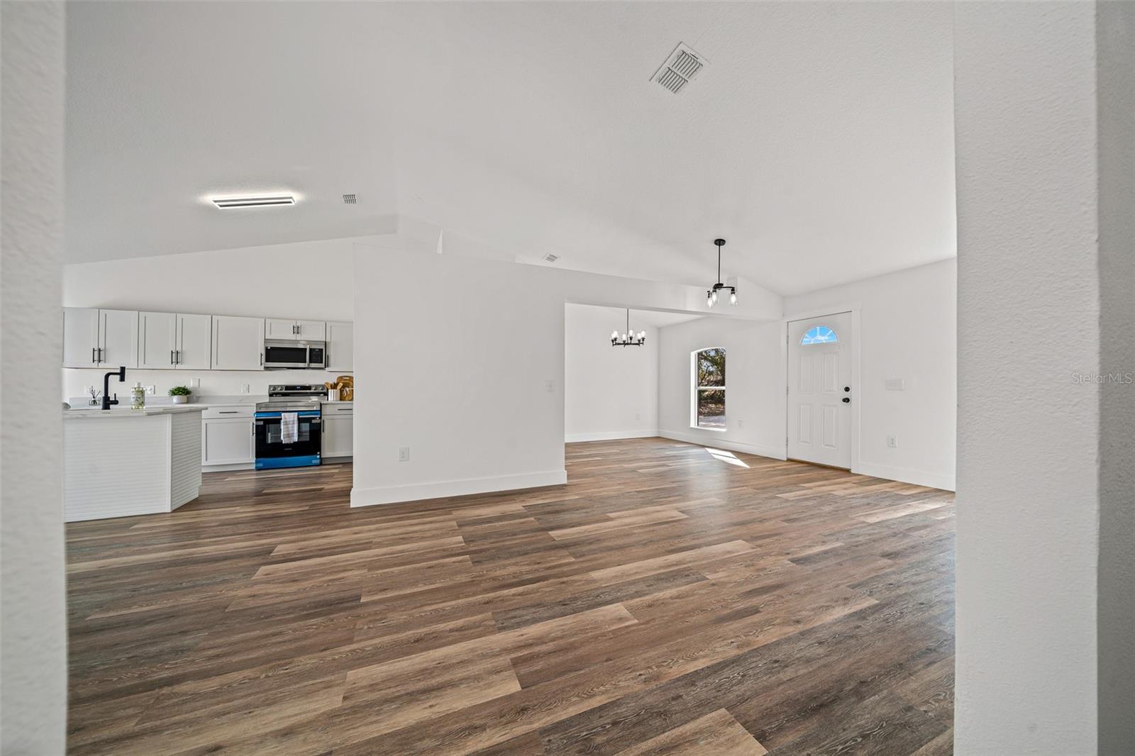 Image 47 of 51 For 497 Marion Oaks Lane