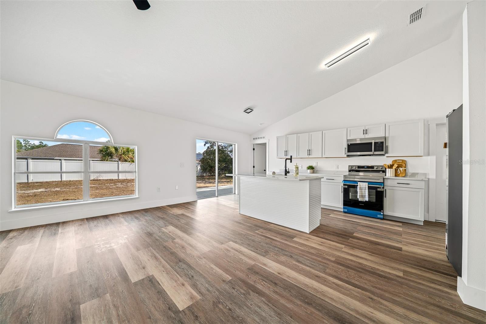 Image 48 of 51 For 497 Marion Oaks Lane