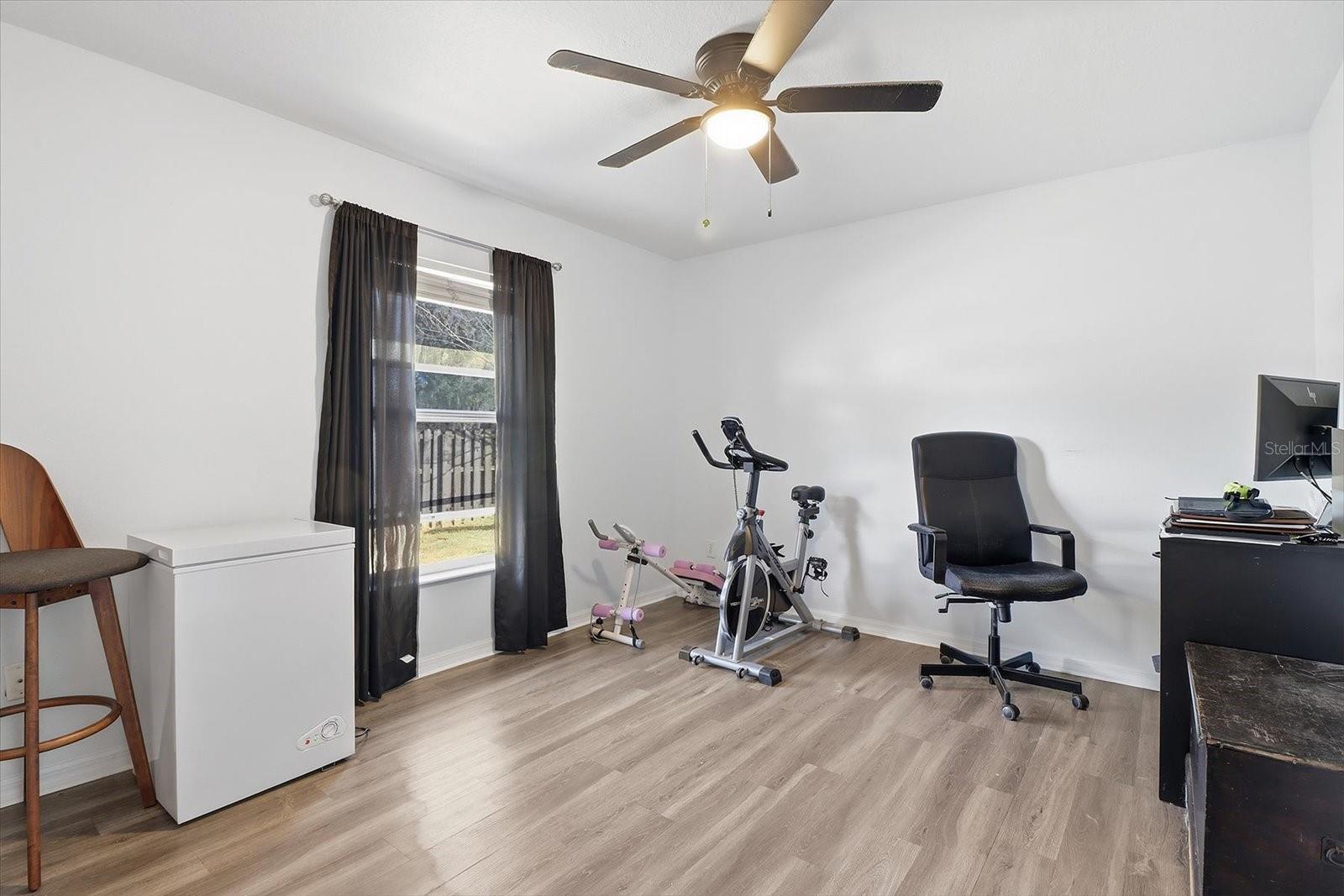 Image 12 of 46 For 10345 42nd Terrace