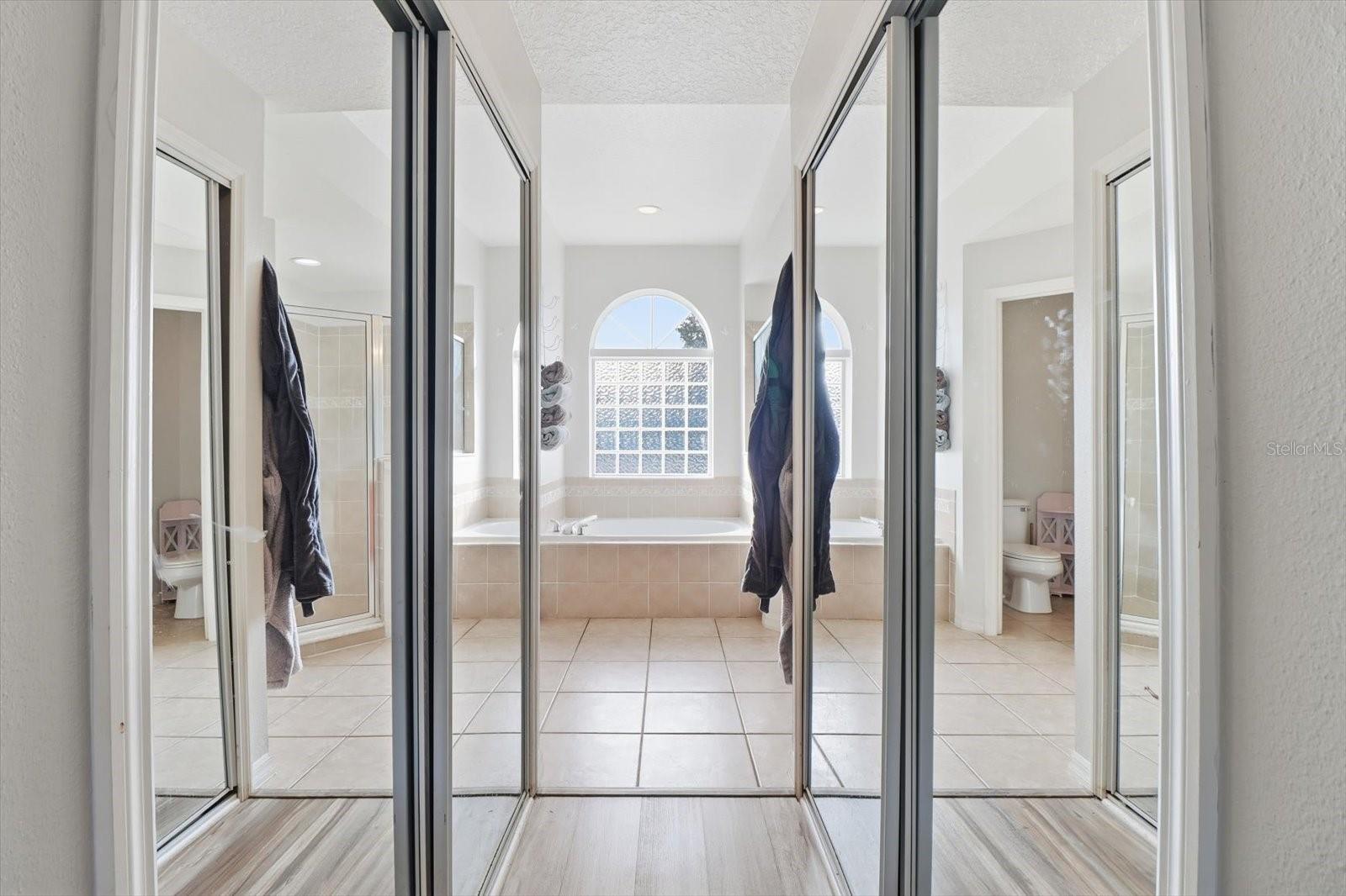 Image 21 of 46 For 10345 42nd Terrace