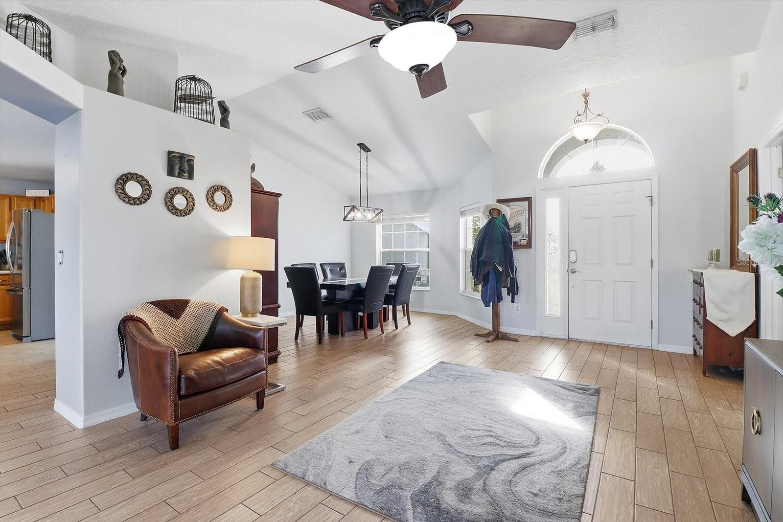 Image 6 of 46 For 10345 42nd Terrace