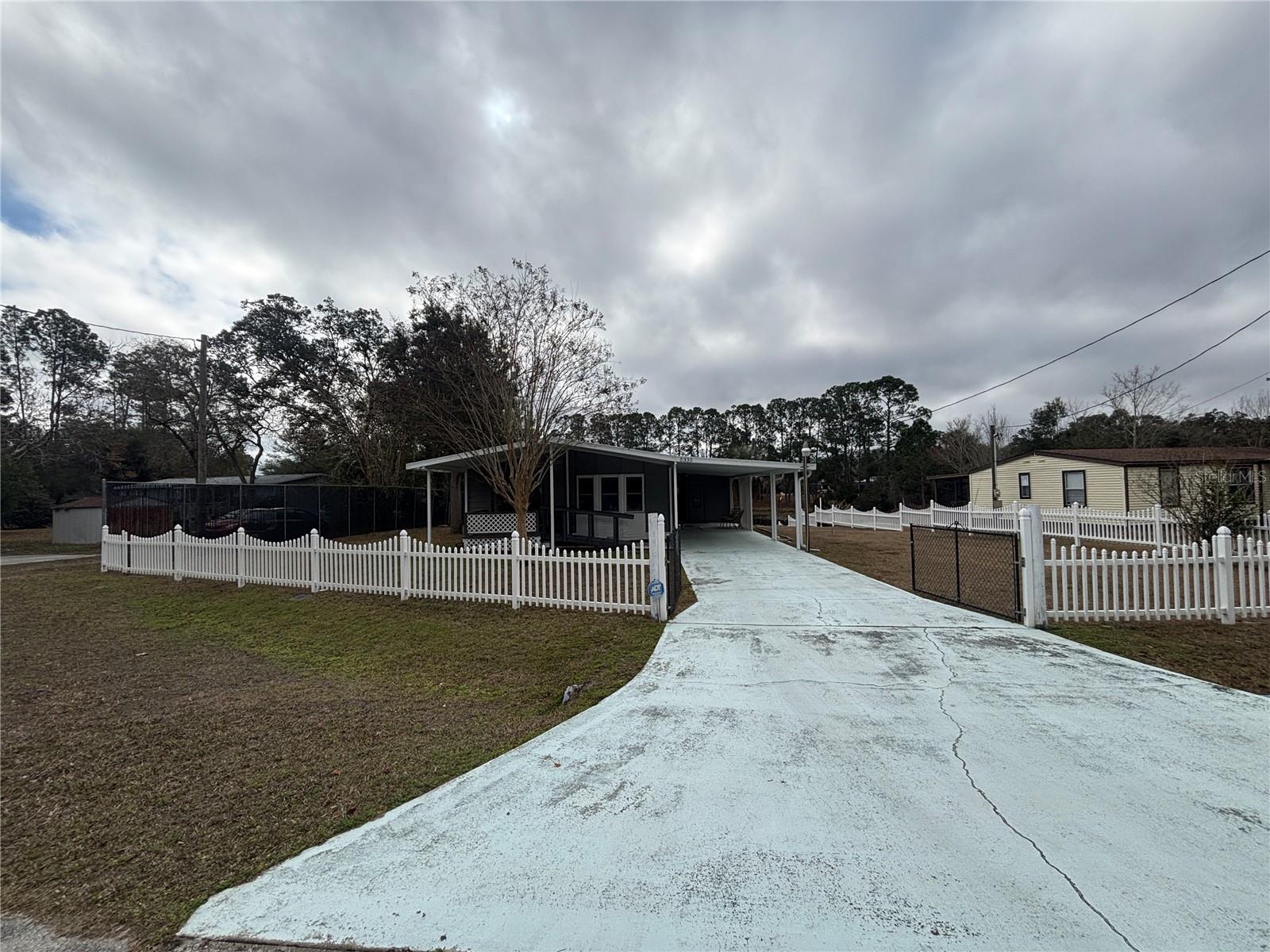 Image 3 of 51 For 5335 186th Court