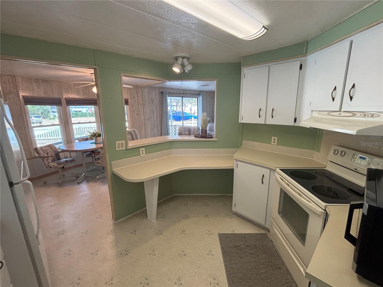 Image 36 of 51 For 5335 186th Court