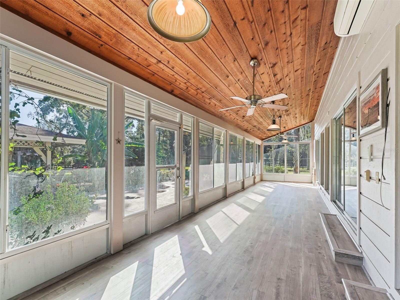 Image 21 of 43 For 9420 125th Avenue