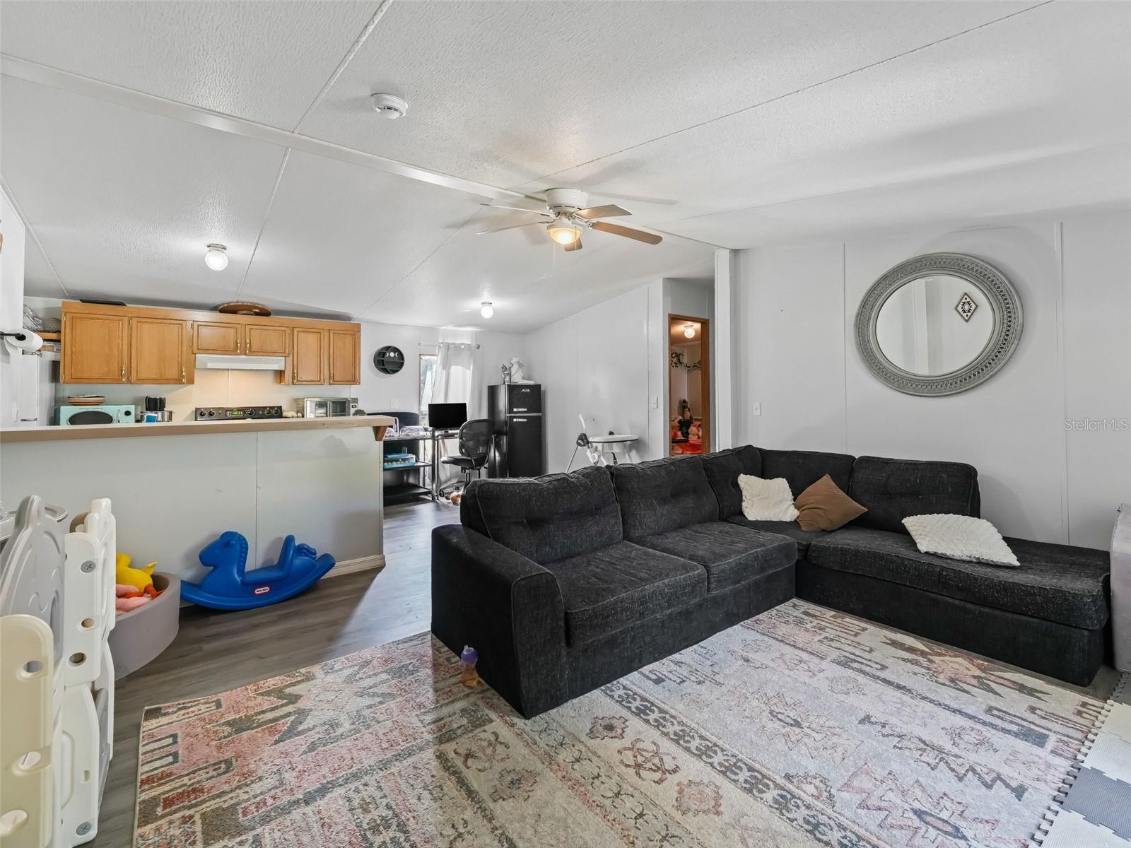 Image 40 of 43 For 9420 125th Avenue