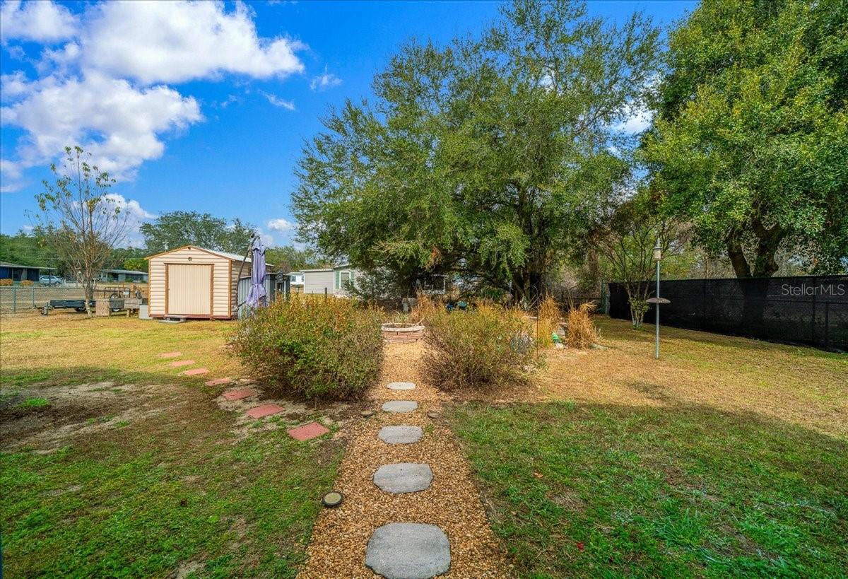 Image 13 of 38 For 10063 126th Lane