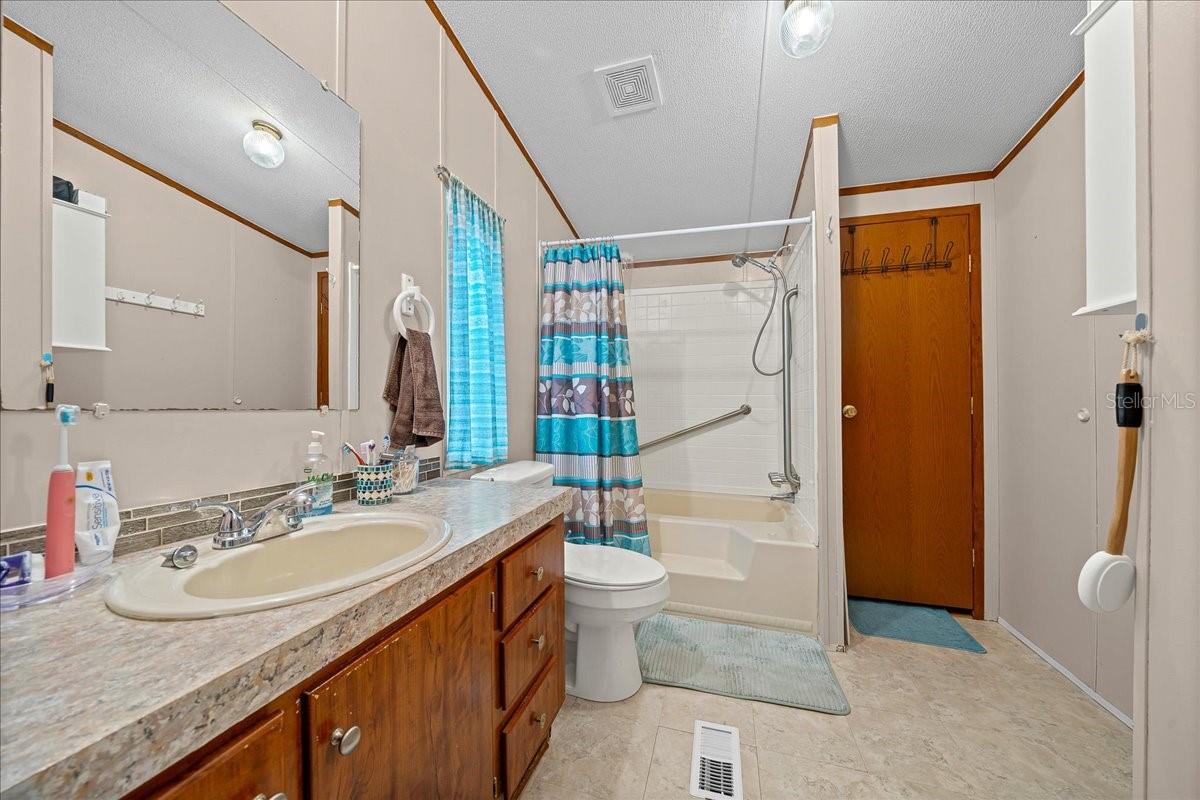 Image 31 of 38 For 10063 126th Lane