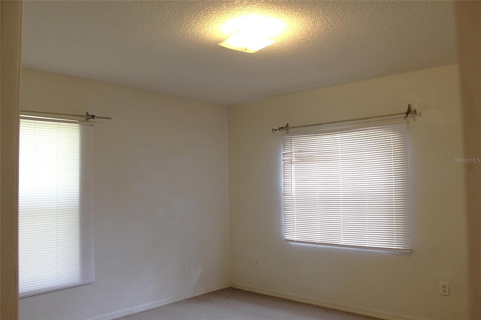 Image 25 of 33 For 42 Dogwood Drive Course