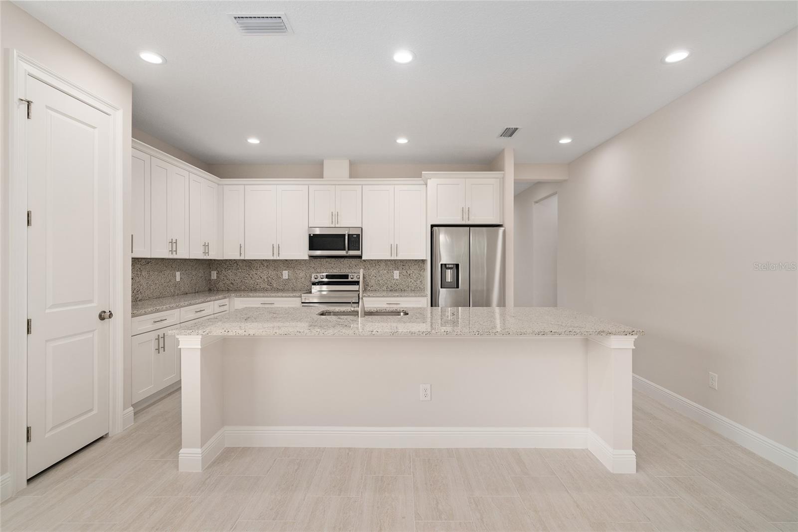 Image 9 of 32 For 3919 135th Lane