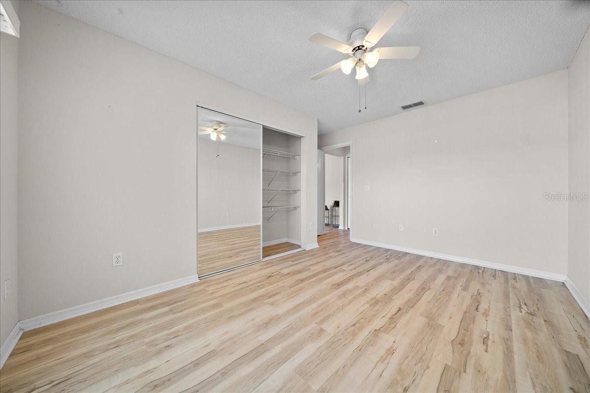 Image 33 of 58 For 8594 61st Court