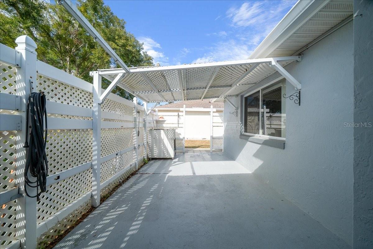 Image 38 of 58 For 8594 61st Court