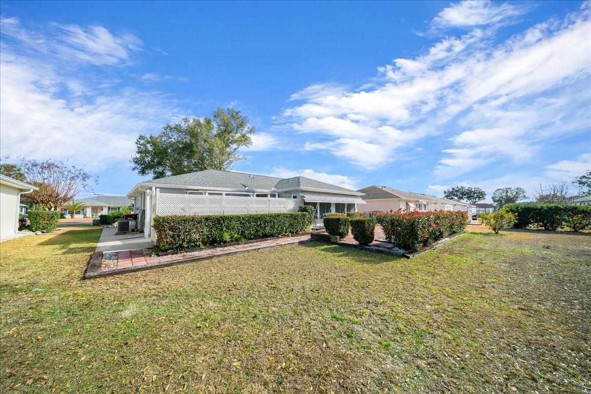 Image 46 of 58 For 8594 61st Court