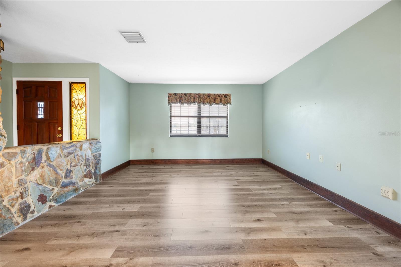 Image 9 of 53 For 12776 87th Terrace