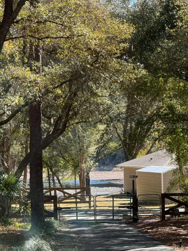 Image 11 of 23 For 17773 36th Loop