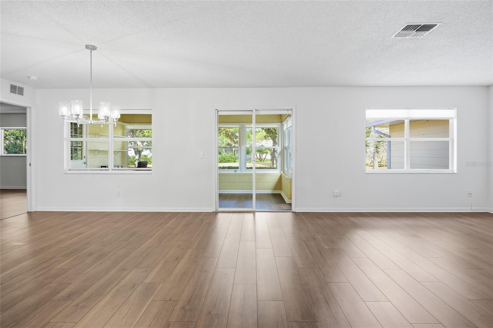 Image 5 of 33 For 8961 96th Lane C