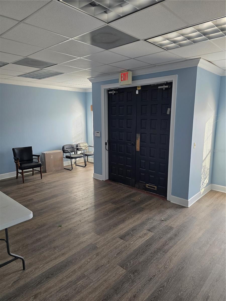 Image 12 of 17 For 307 3rd Street