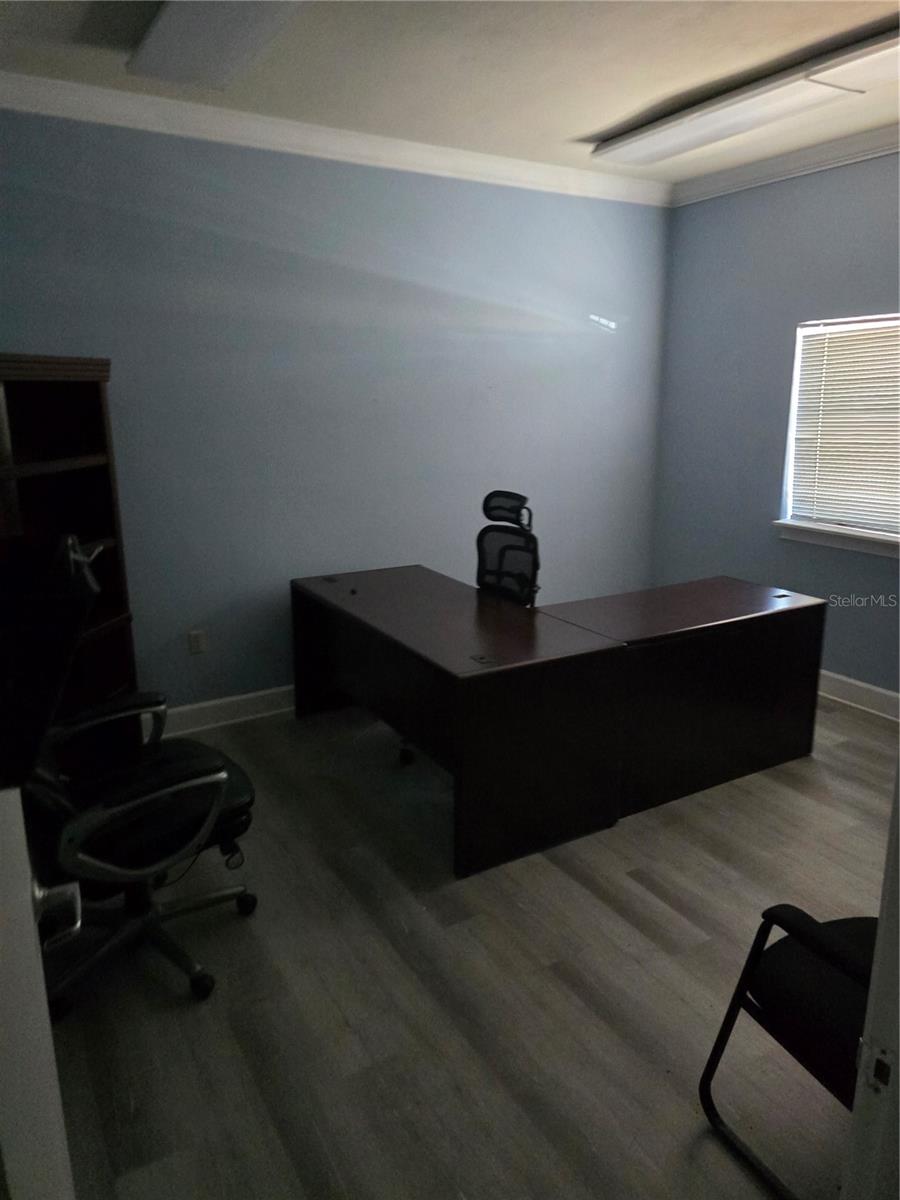 Image 3 of 17 For 307 3rd Street