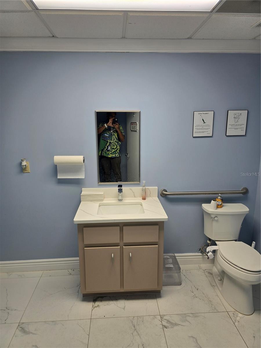 Image 4 of 17 For 307 3rd Street