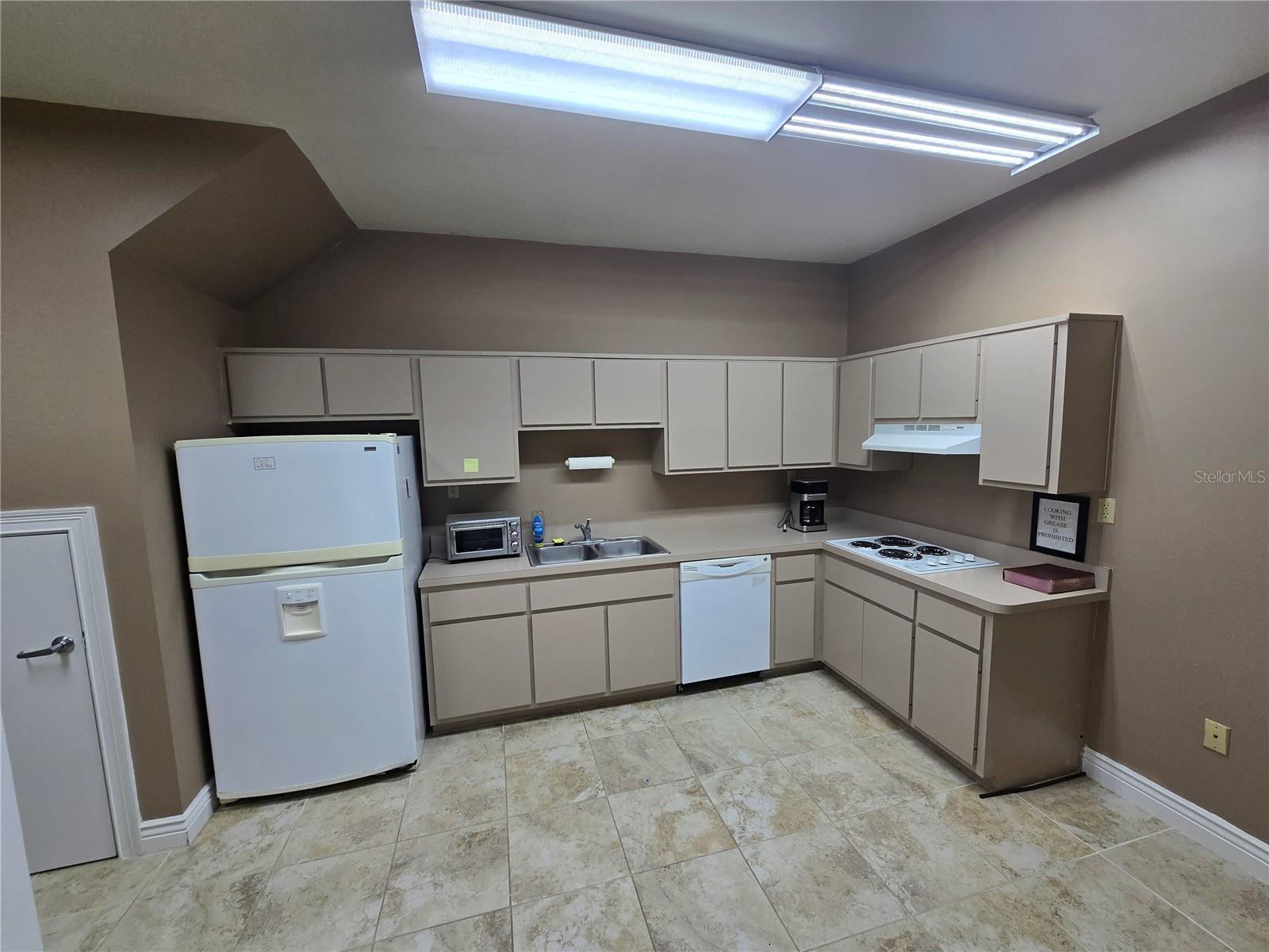 Image 7 of 17 For 307 3rd Street