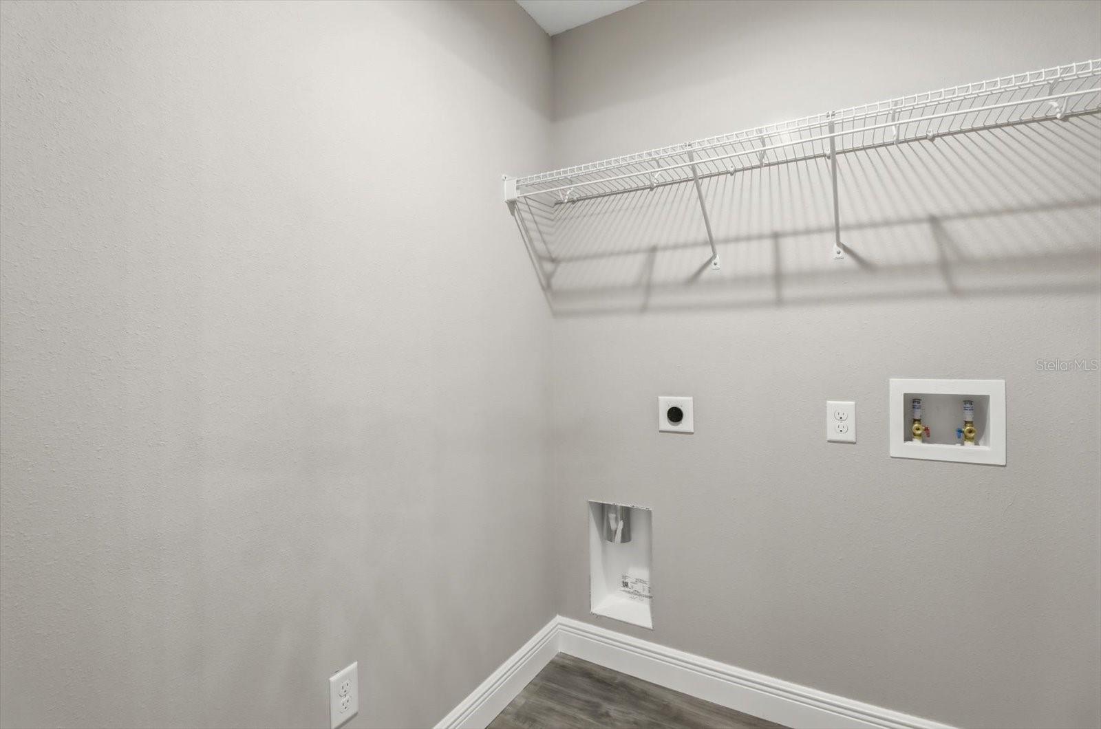 Image 18 of 26 For 7515 Windbrook Drive