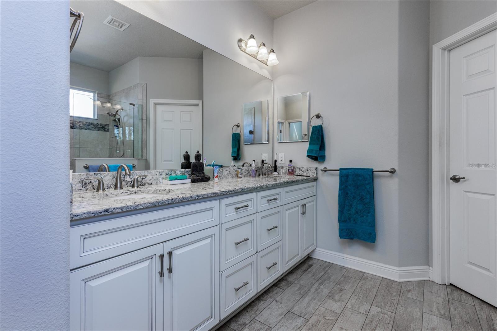 Image 22 of 40 For 2291 Mia Point