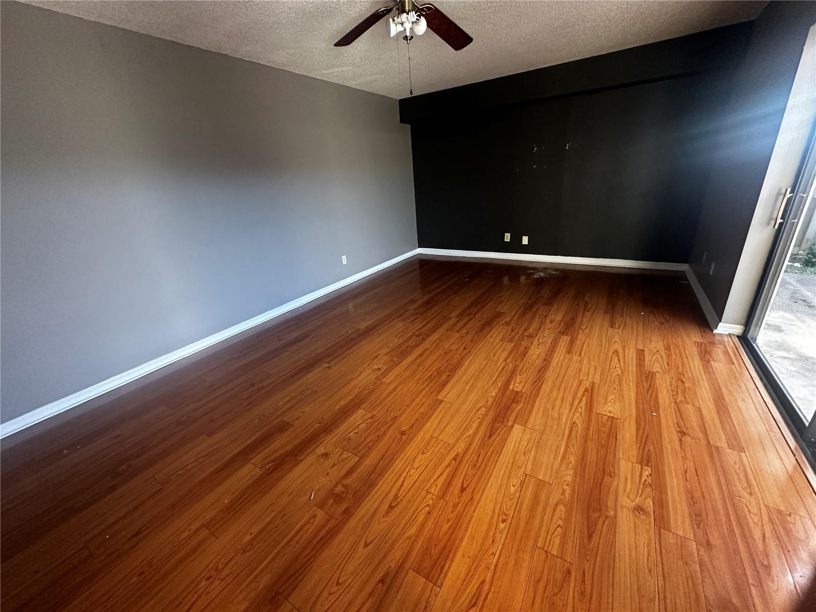 Image 2 of 7 For 2936 Tangerine Court 2936