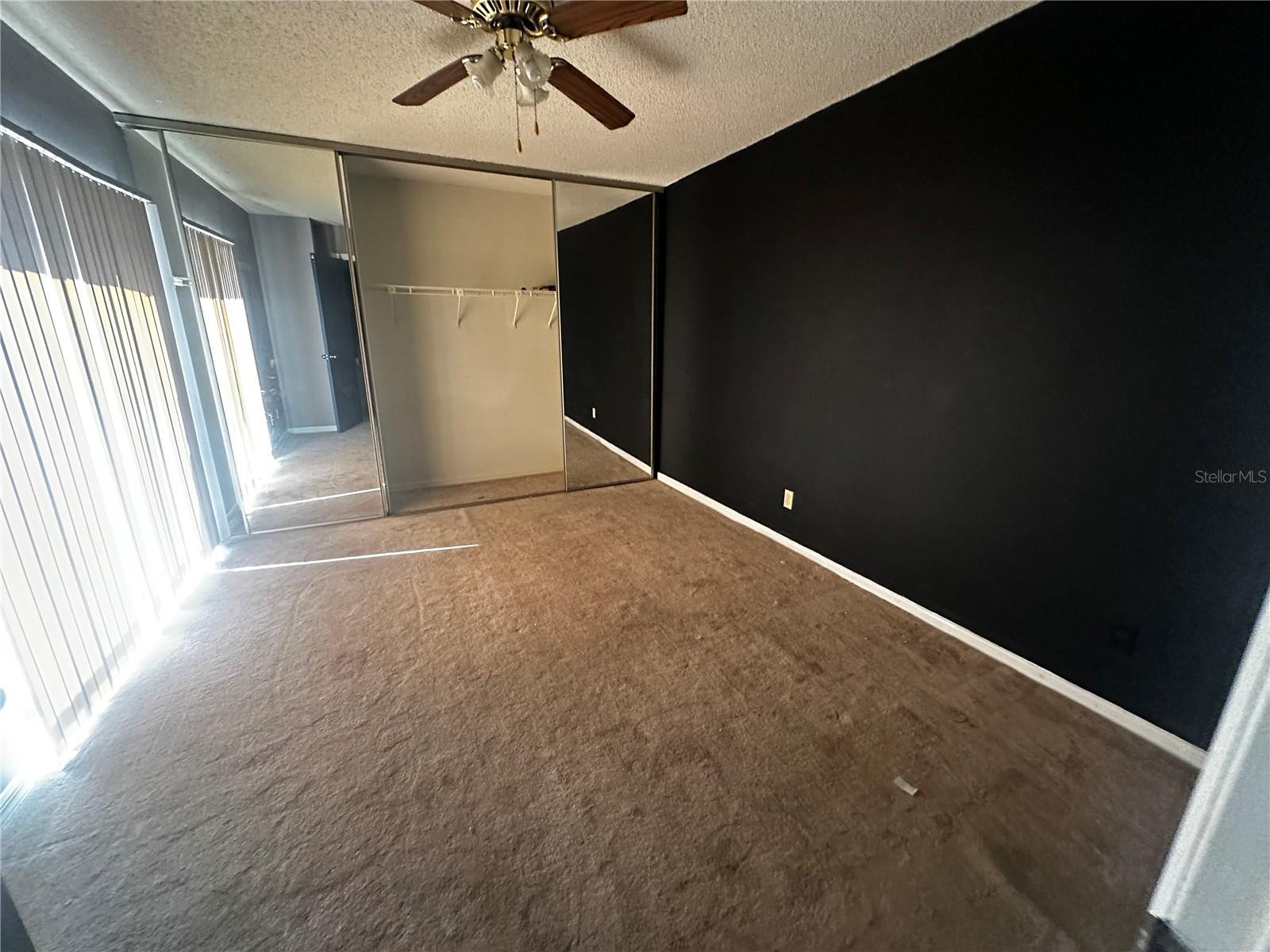 Image 4 of 7 For 2936 Tangerine Court 2936