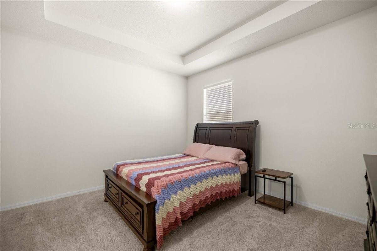 Image 22 of 33 For 5608 50th Court