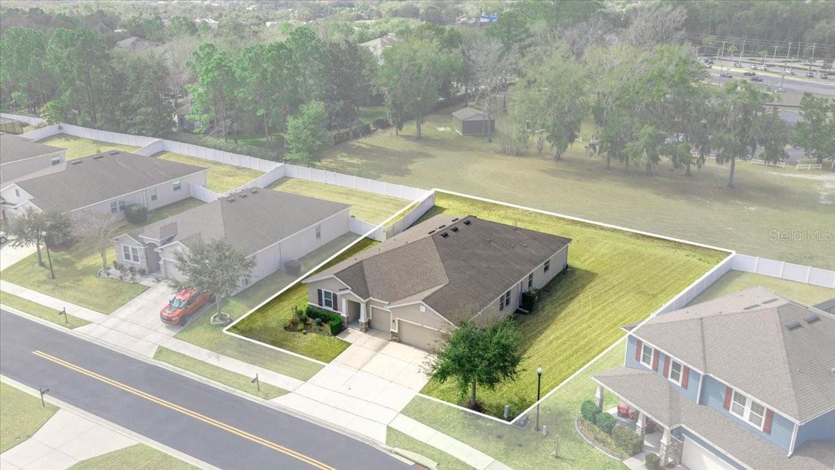 Image 30 of 33 For 5608 50th Court