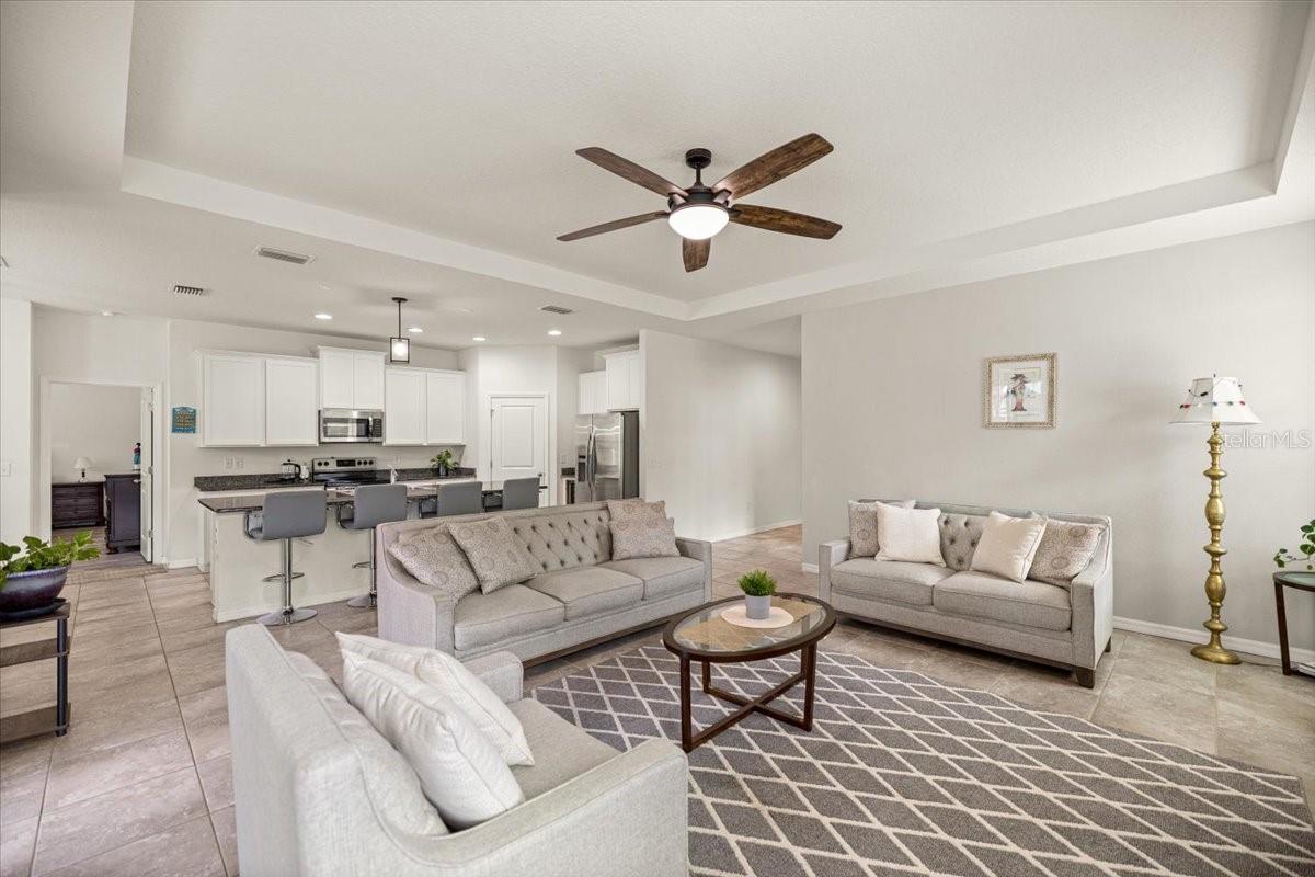 Image 7 of 33 For 5608 50th Court