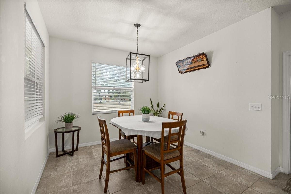 Image 9 of 33 For 5608 50th Court