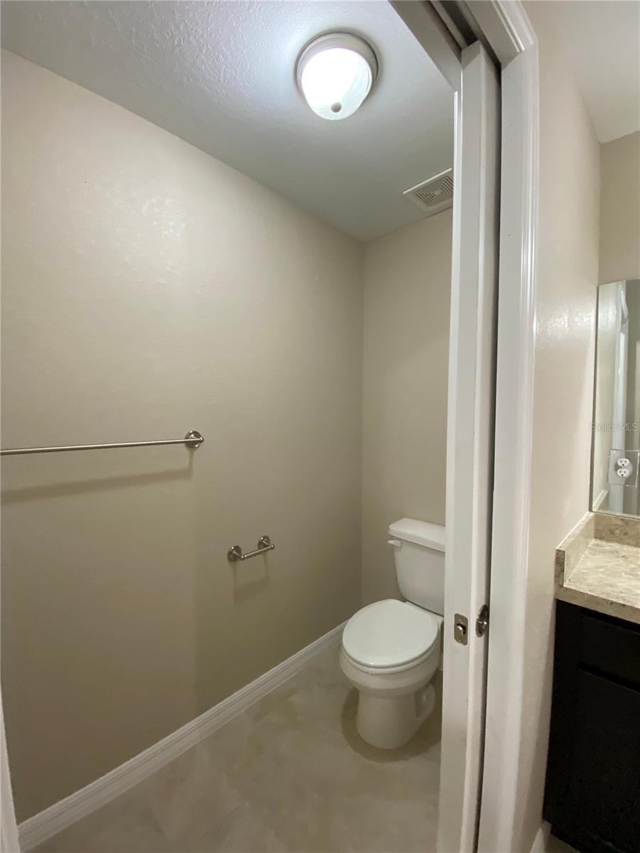 Image 16 of 29 For 5860 197th Terrace