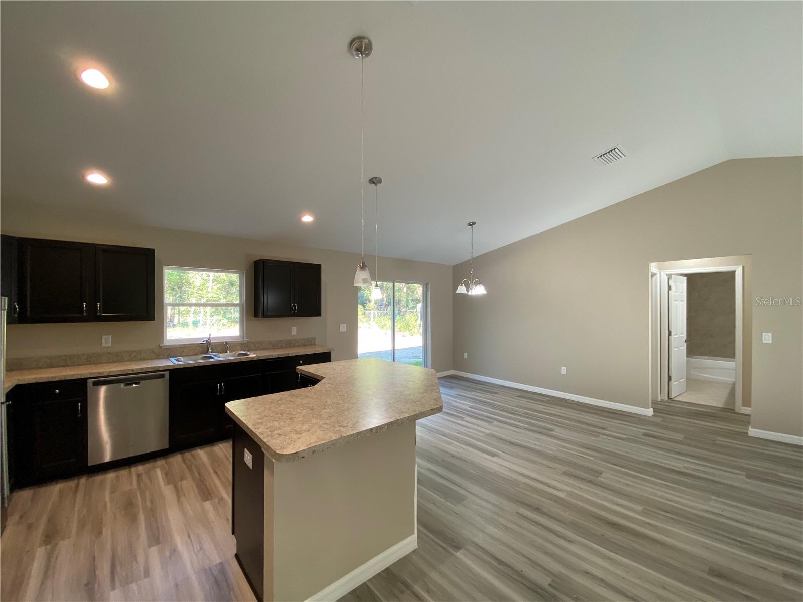 Image 5 of 29 For 5860 197th Terrace